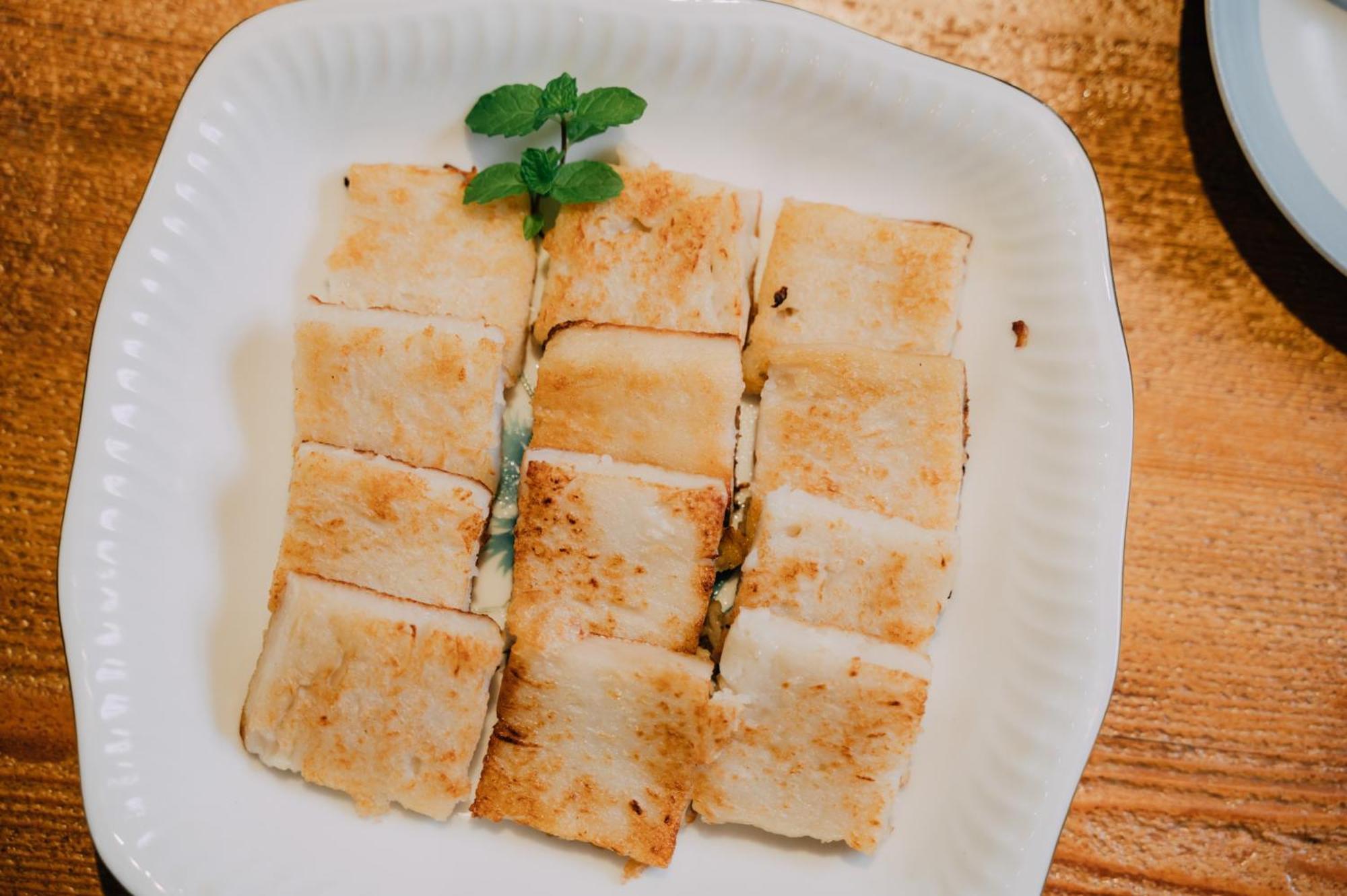 蘊慢築 茶花藝主題民宿 Yun Man Zhu Homestay Gongguan Buitenkant foto