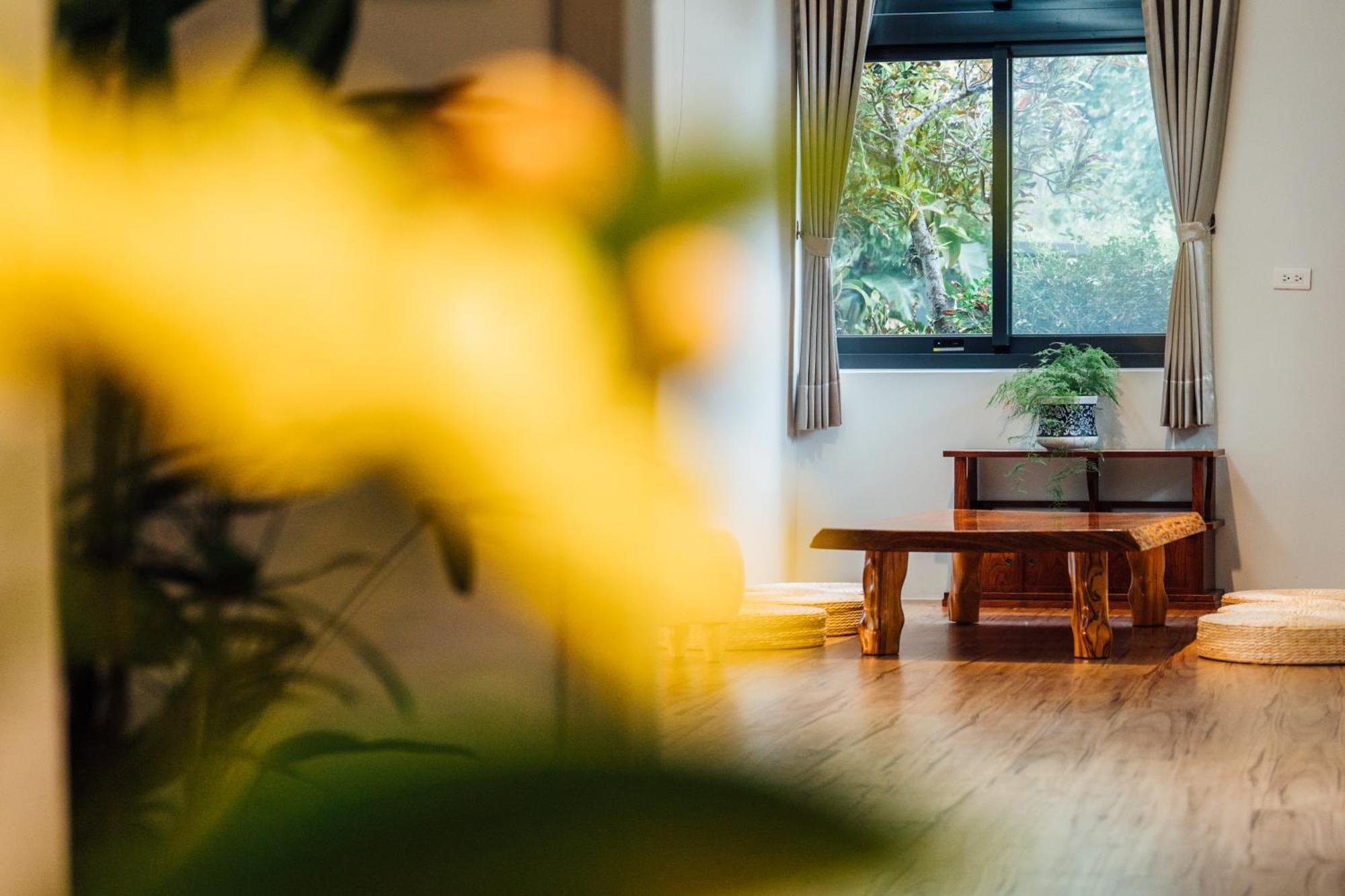 蘊慢築 茶花藝主題民宿 Yun Man Zhu Homestay Gongguan Buitenkant foto